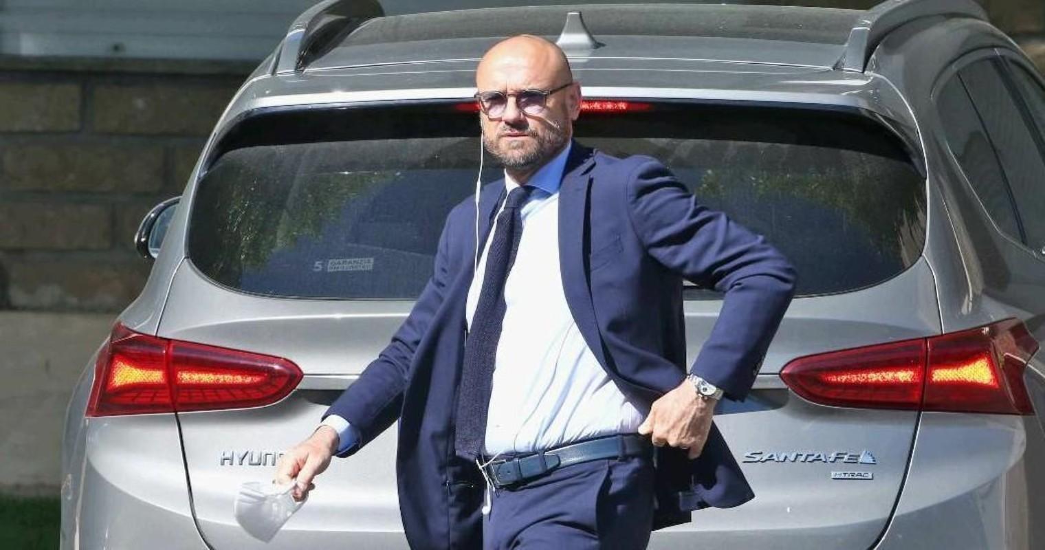 Il direttore sportivo della Roma Gianluca Petrachi, di Mancini