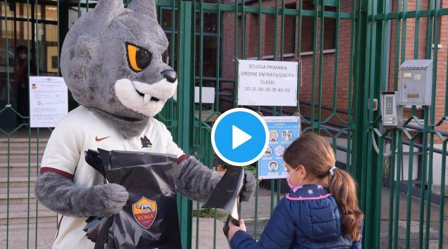 VIDEO - Roma Cares, cominciata la distribuzione di mascherine nelle scuole