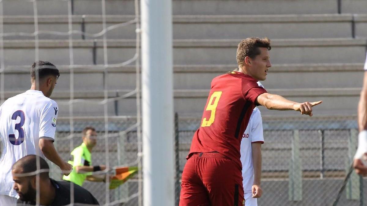 L'esultanza di Zan Celar dopo il gol del 2-0 al Bologna (Foto Mancini) 