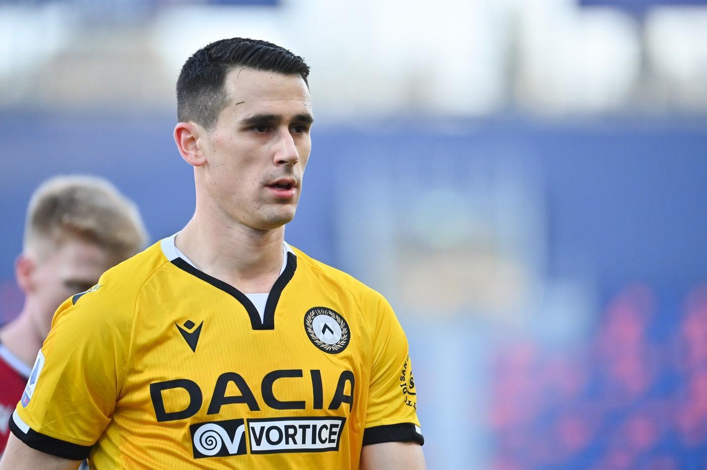 Ufficiale - Lasagna è un calciatore del Verona