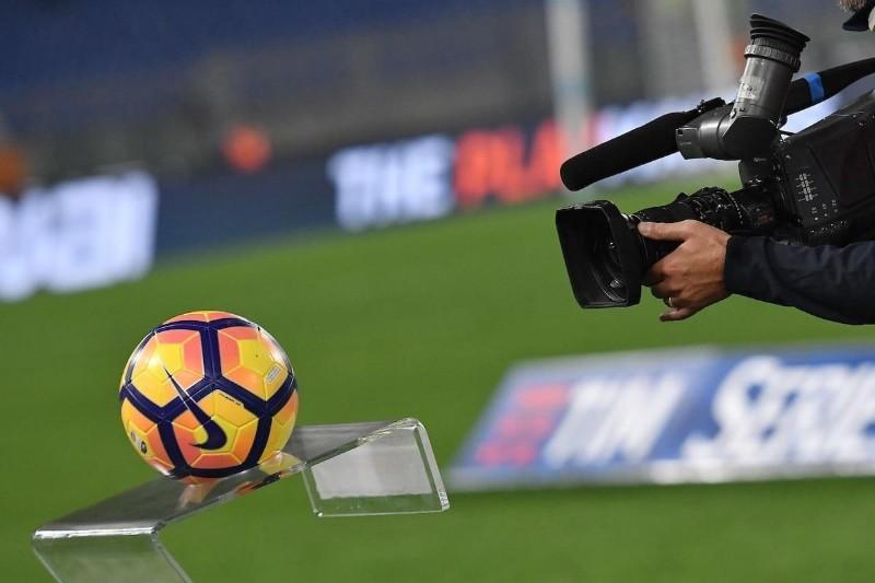 Serie A, dove vedere i big match: Juventus-Roma su DAZN, il derby su Sky