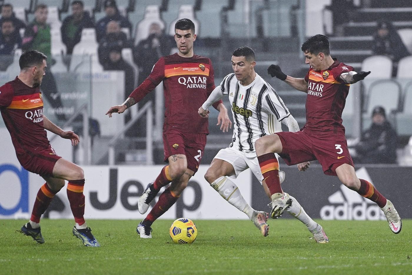 FOTO - I quattro errori romanisti alla base del gol di Ronaldo in Juve-Roma©LaPresse