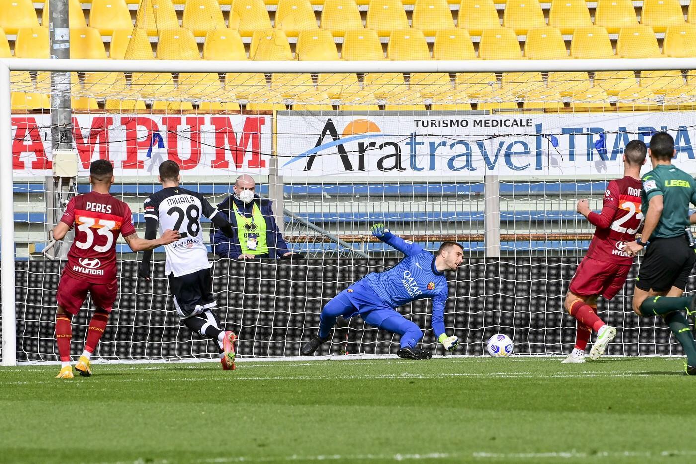 Il gol di Mihaila, Parma-Roma ©LaPresse