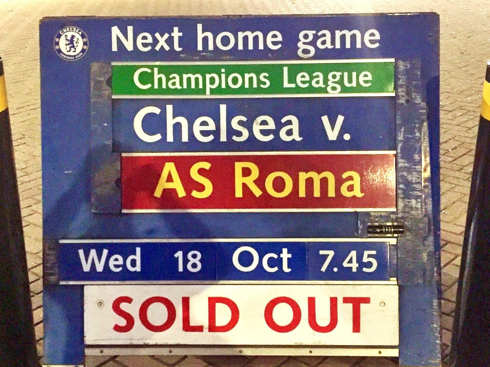 Oggi Chelsea-Roma: i tifosi giallorossi hanno invaso Londra malgrado Ophelia