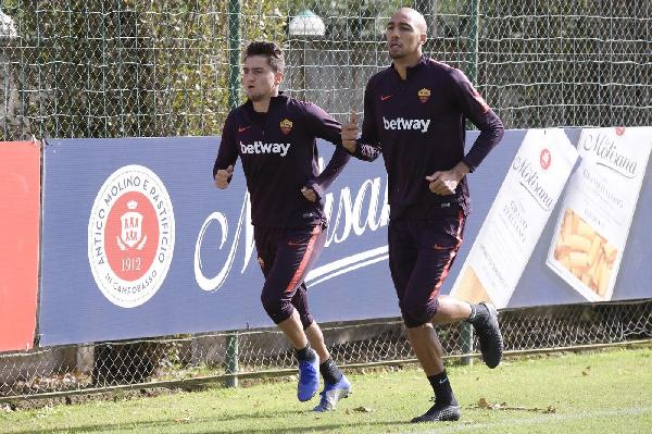 Ünder e Nzonzi ©LaPresse