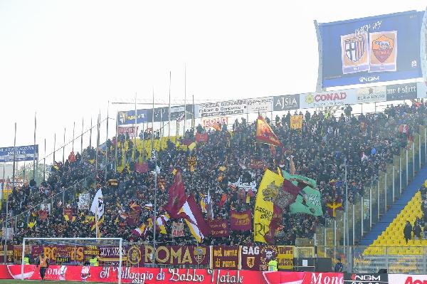 Il settore giallorosso al Tardini ©LaPresse