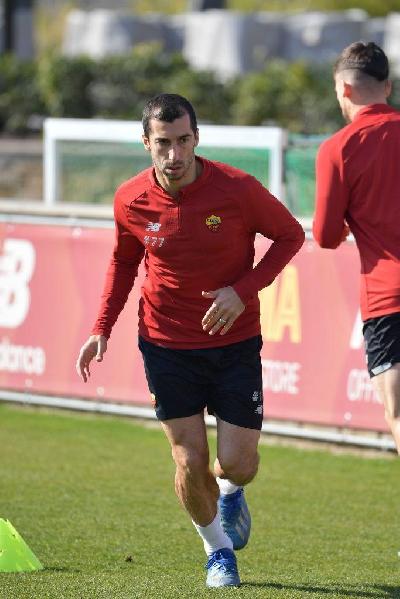 Mkhitaryan (As Roma via Getty Images)