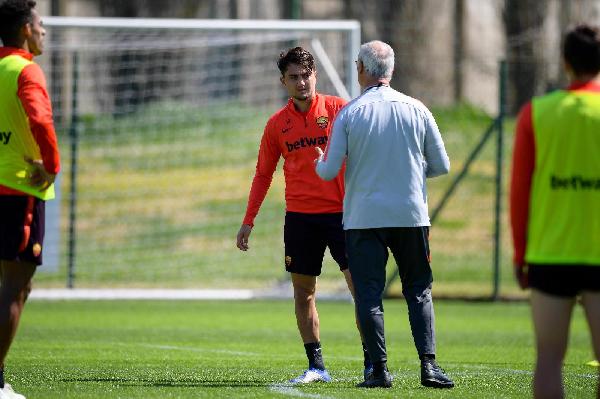 Ranieri dà dei suggerimenti a Ünder ©LaPresse