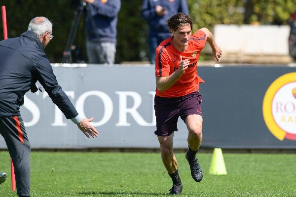 Ranieri incita Schick durante un esercizio ©LaPresse