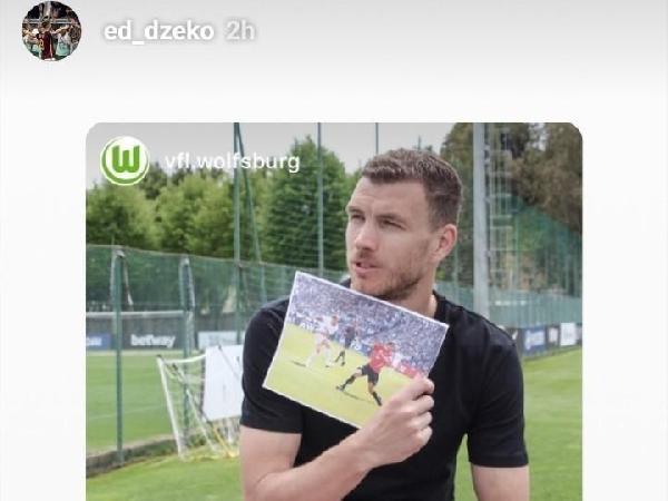 FOTO - Dzeko ringrazia il Wolfsburg: 