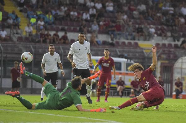 Zaniolo tenta la conclusione ©LaPresse