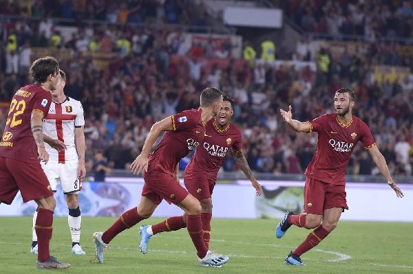FOTO - Roma-Genoa 3-3: la Sud e la magia di Kolarov non bastano per battere i rossoblù ©LaPresse