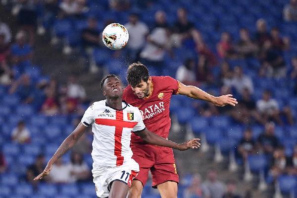 FOTO - Roma-Genoa 3-3: la Sud e la magia di Kolarov non bastano per battere i rossoblù ©LaPresse
