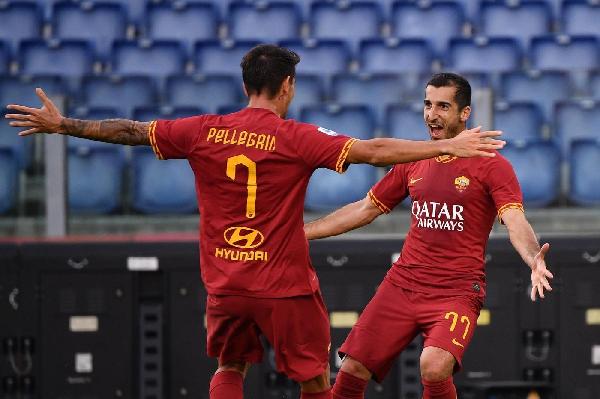 FOTO - La Roma ne fa quattro: le esultanze di Cristante, Dzeko, Mkhitaryan e Kluivert ©LaPresse