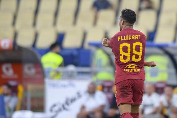 FOTO - La Roma ne fa quattro: le esultanze di Cristante, Dzeko, Mkhitaryan e Kluivert ©LaPresse