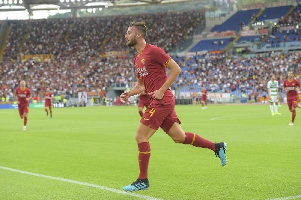 FOTO - La Roma ne fa quattro: le esultanze di Cristante, Dzeko, Mkhitaryan e Kluivert ©LaPresse