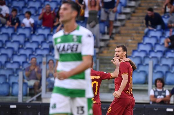 FOTO - La Roma ne fa quattro: le esultanze di Cristante, Dzeko, Mkhitaryan e Kluivert ©LaPresse