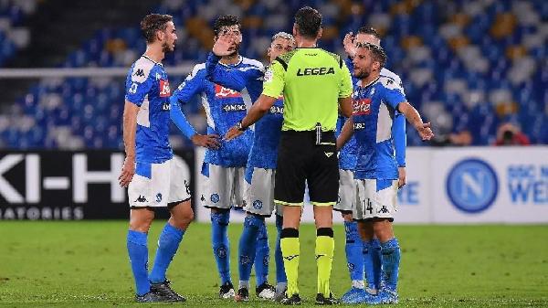 Da De Laurentiis a Giuntoli: il Napoli gioca su due fronti, ecco la strategia