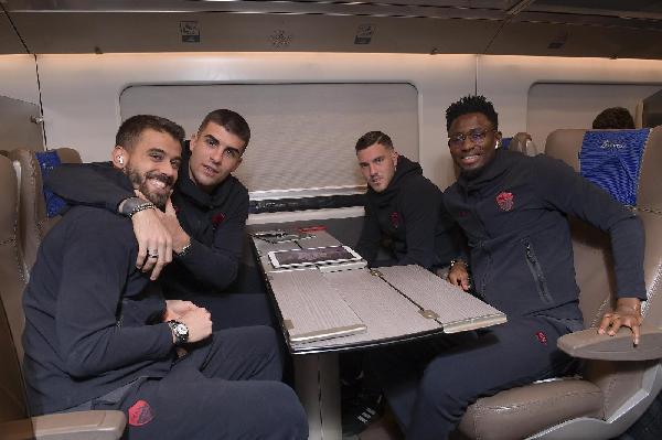 Diawara e Veretout fanno coppia anche in treno ©LaPresse