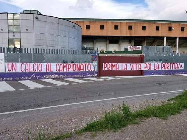 Striscione ultras Arezzo