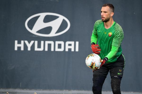 Pau Lopez in allenamento ©LaPresse