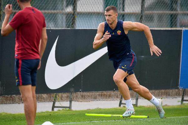 Lo scatto di Edin Dzeko ©LaPresse