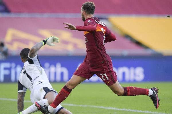 GALLERY - La Roma travolge il Parma: i gol e le esultanze ©LaPresse