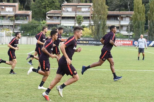 FOTO - Le migliori immagini dell'allenamento mattutino della Roma ©LaPresse