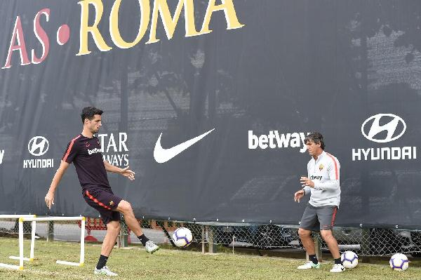 FOTO - Le migliori immagini dell'allenamento mattutino della Roma ©LaPresse