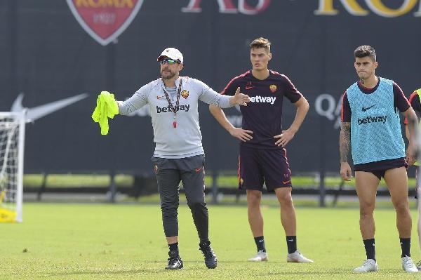 FOTO - Le migliori immagini dell'allenamento mattutino della Roma ©LaPresse