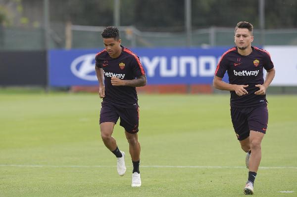 FOTO - Le migliori immagini dell'allenamento mattutino della Roma ©LaPresse