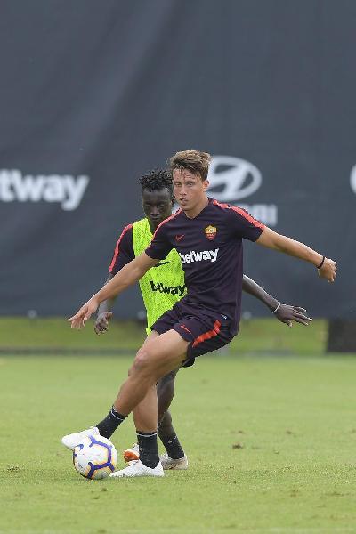 FOTO - Le migliori immagini dell'allenamento mattutino della Roma ©LaPresse