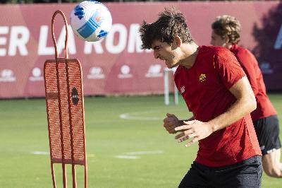 GALLERY - Il primo allenamento della settimana a Trigoria Villar GALLERY - Il primo allenamento della settimana a Trigoria Villar