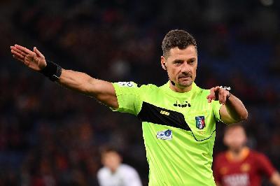L'arbitro Giacomelli