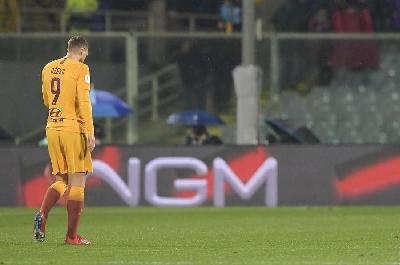 Dzeko dopo essere stato espulso