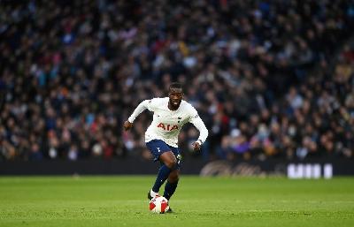 Tanguy Ndombele con la maglia del Tottenham (Getty Images)