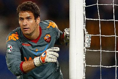 Julio Sergio (As Roma via Getty Images)