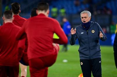 José Mourinho prima della gara contro la Sampdoria (Getty Images)