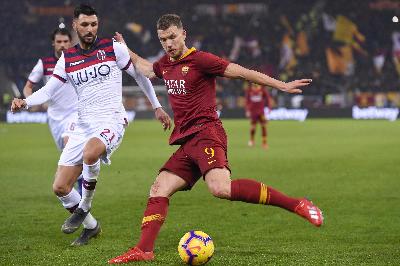Edin Dzeko contro il Bologna