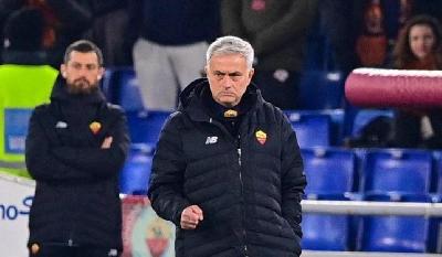 Il tecnico romanista José Mourinho (As Roma via Getty Images)