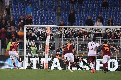 La rete di Francesco Totti contro il Torino