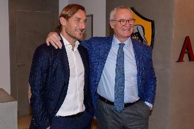 FOTO - Le immagini del primo giorno di Ranieri alla Roma FOTO - Le immagini del primo giorno di Ranieri alla Roma
