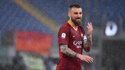 De Rossi parlerà in conferenza alle 12.45