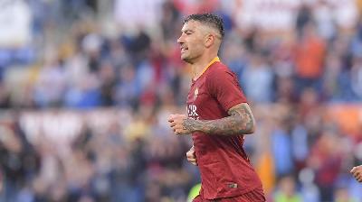Kolarov smentisce le voci sul ritorno in patria
