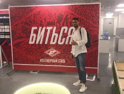 Andrea Romagnoli al suo arrivo a Mosca