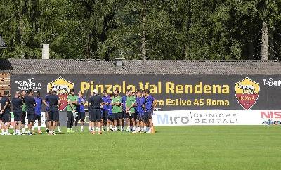 Un allenamento della Roma tra le montagne della Val Rendena nel ritiro dell’estate del 2017