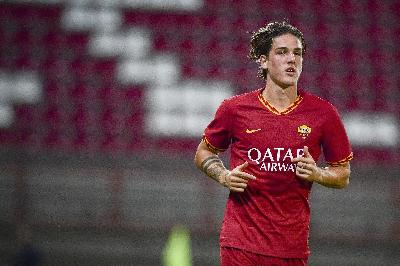 サッカー ユニフォーム 黒  2024