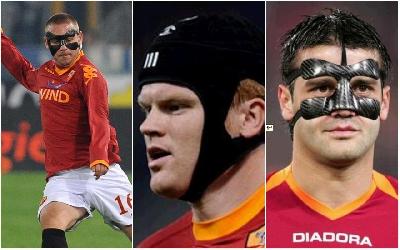 FOTO - Da Chivu a Borriello: ecco i giallorossi con la maschera sul volto FOTO - Da Chivu a Borriello: ecco i giallorossi con la maschera sul volto