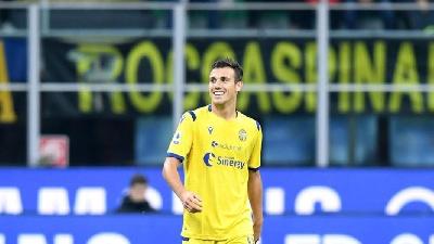 Valerio Verre, centrocampista dell'Hellas Verona cresciuto nelle giovanili della Roma