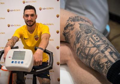 FOTO - Politano, le visite mediche e l'amore per Roma in un tatuaggio FOTO - Politano, le visite mediche e l'amore per Roma in un tatuaggio